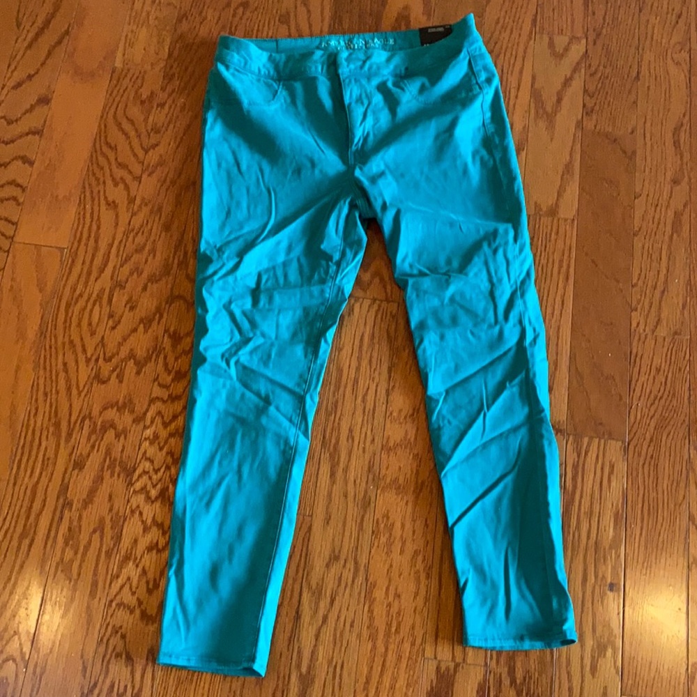 American Eagle extreme jegging in teal green